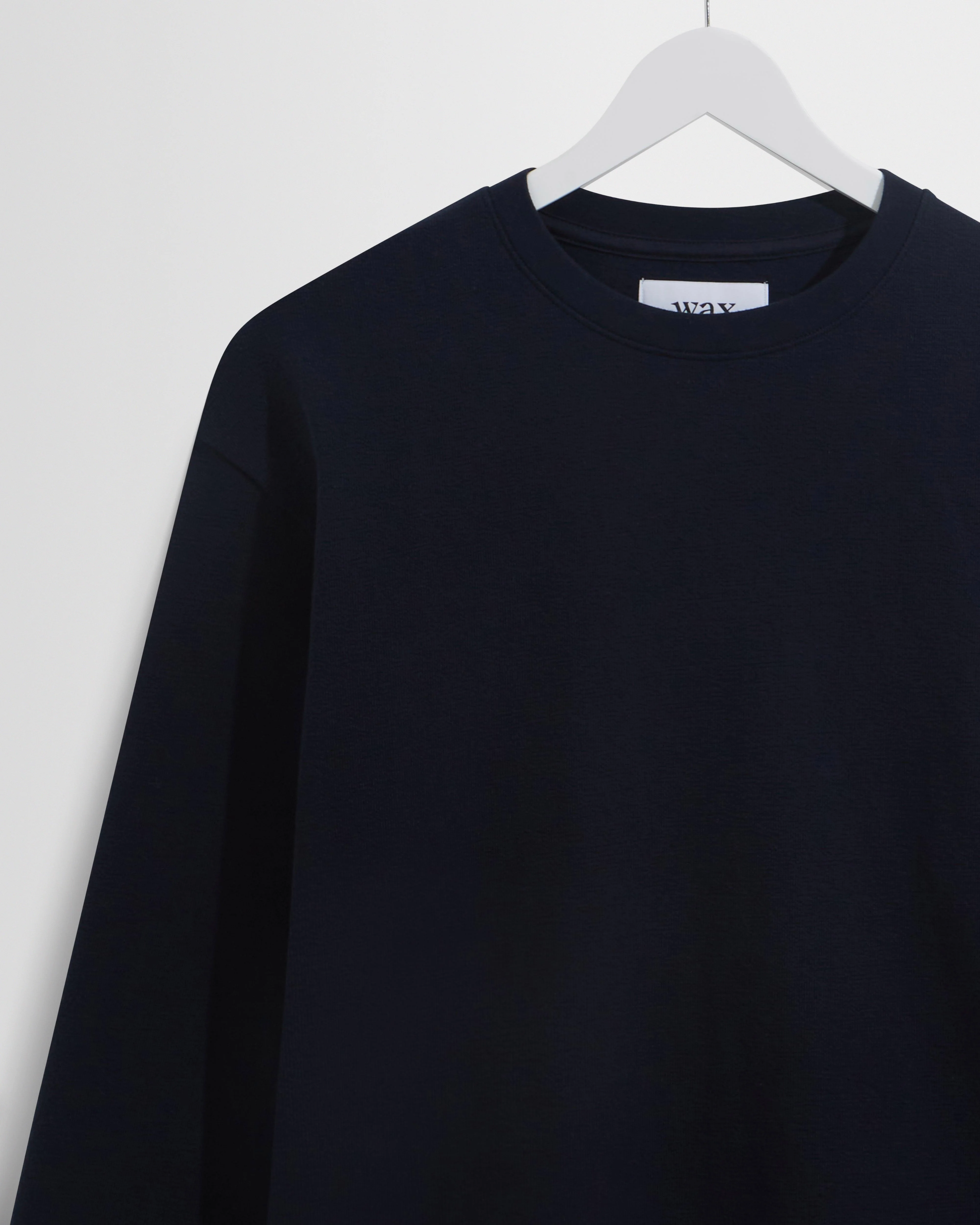 Hayden - Navy Textured Organic Cotton Long Sleeve T-Shirt - Image 7