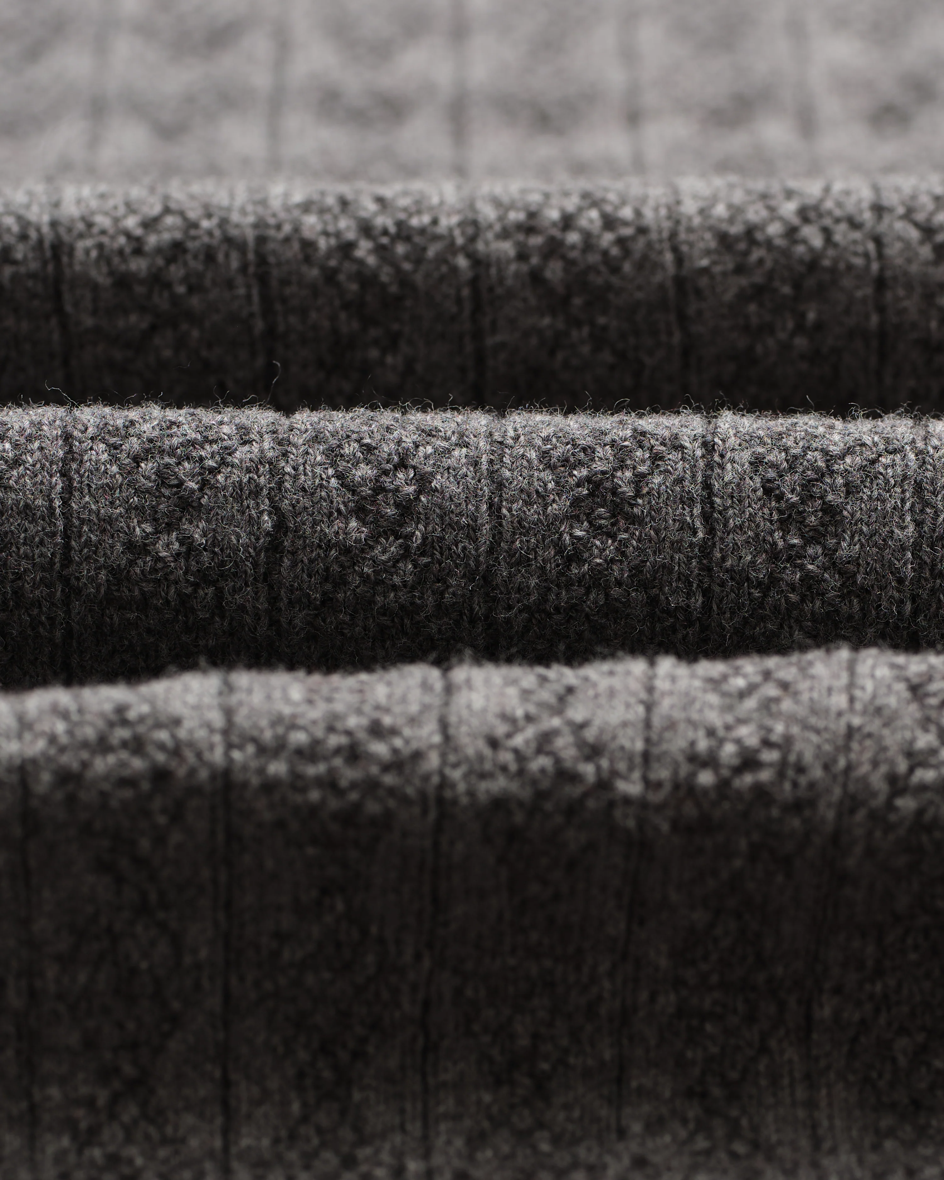 Oban - Grey Marl Diamond Stripe Knitted Polo - Image 9